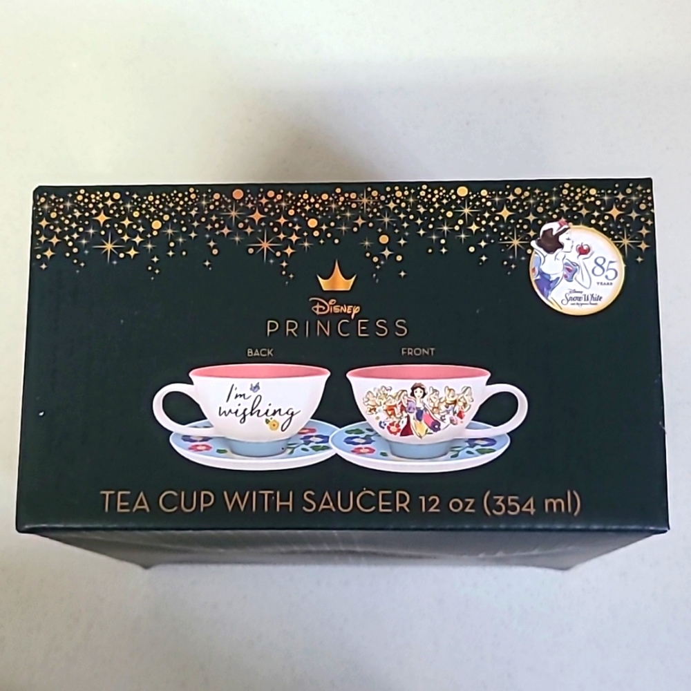 Snow white tea cup brand new